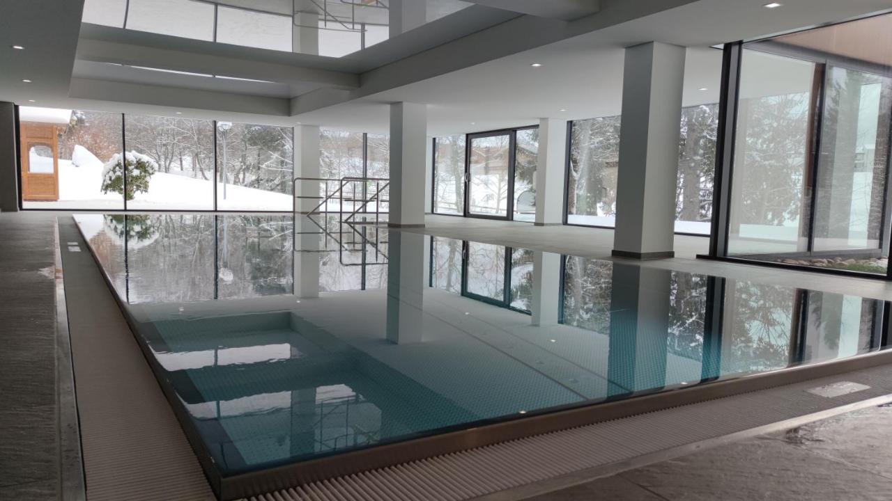 Ferienwohnung Am Schluchsee Mit Balkon & Pool Exteriör bild